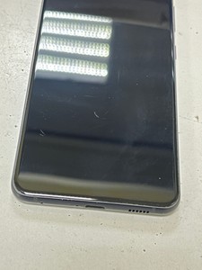 Б/в Мобільний телефон Samsung galaxy s21 fe 5g sm-g990b 8/256gb 01-201110434
