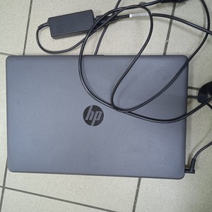 Б/у Ноутбук Hp 15/celeron n4000 ddr4/4gb ddr4/hdd *відсутній/ssd 120 gb/*інтегрована 01-201110446