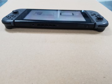 Б/в Ігрова приставка Nintendo switch 01-201126927