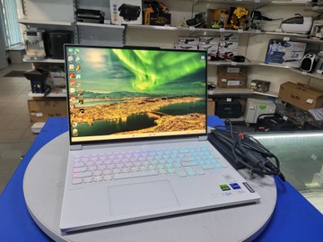 Lenovo 16/core i7-14700hx ddr5/64gb ddr5/hdd *відсутній/ssd 1000 gb/geforce rtx4060 8gb