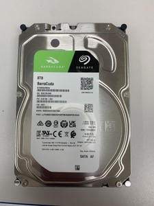 Б/в Hdd внутрішній Seagate barracuda 3,5" 8 tb 01-201146947