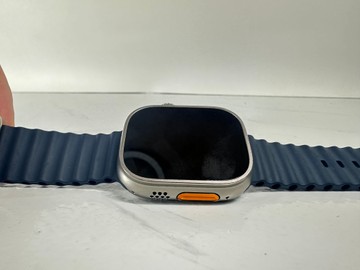 Б/у Смарт-часы Apple watch ultra 2 gps + cellular 49mm titanium case 01-201152356