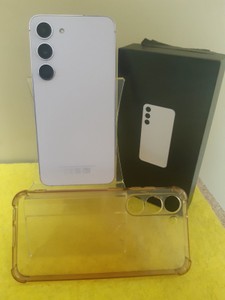 Б/в Мобільний телефон Samsung galaxy s23 sm-s911b/ds 8/256gb 01-201160580