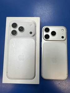 Б/в Мобільний телефон Apple iphone 17 pro 256gb 01-201169135