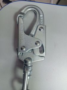 01-200531040: Assecuro autoblok ah310