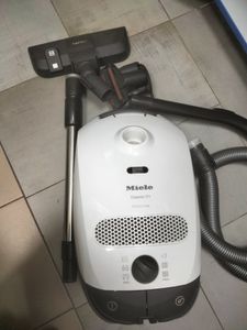 01-200739526: Miele classic c1 powerline sbaf3