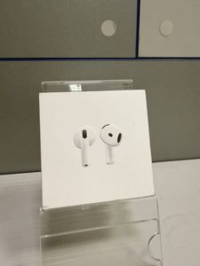 01-200750770: Apple airpods 4