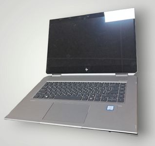 01-200621111: Hp 16/core i7 8750h ddr4/16gb ddr4/hdd *відсутній/ssd 500 gb/quadro p1000 4gb