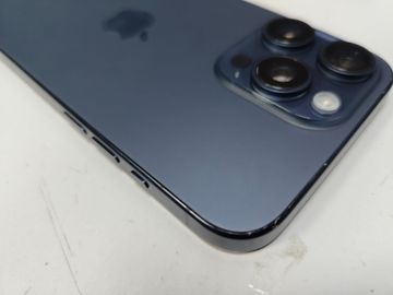 01-200610728: Apple iphone 15 pro max 256gb esim