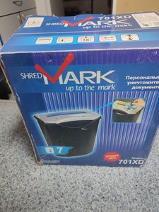 01-200778799: Shredmark 701xd