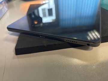 Б/в Планшет Lenovo tab m10 plus tb-128xu 4/64gb lte 01-200803903