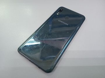 Б/в Мобільний телефон Samsung galaxy a20 a205fn 3/32 01-200808438