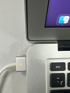 Б/у Ноутбук Apple macbook air 2015 a1466 13,3" core i5 1,6ghz/ram8gb/ssd128gb/intel hd graphics 6000 01-200832515