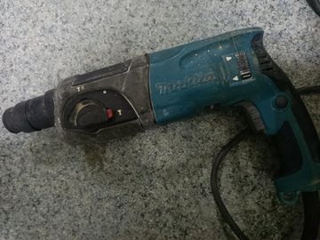 Б/у Перфоратор Makita hr2470 01-200848558
