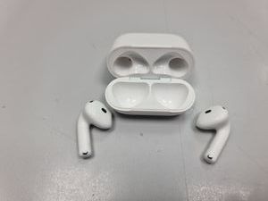Б/в Навушники Apple airpods 4 with active noise cancellation 01-200870843