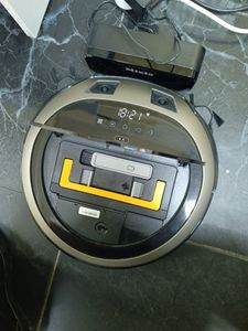 Б/в Робот-пилосос Miele spql0 scout rx3 runner 01-200875657