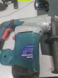 Б/у Перфоратор Зенит зпп-1700 профи 01-200881400