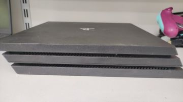 Б/в Ігрова приставка Sony playstation 4 pro 1tb 01-200881219