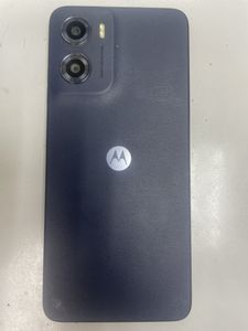 Б/в Мобільний телефон Motorola moto g05 4/128gb 01-200884361