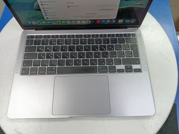 Б/в Ноутбук Apple MacBook Air 13`` Late 2020 01-200829123