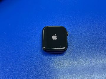 Б/в Смарт-годинник Apple watch se 2 gps 44mm aluminium case 01-200884574