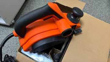 Б/у Электрорубанок Tekhmann tp-82/1050 s 01-200889915