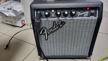 Б/в Комбопідсилювач Fender frontman 10g 01-200898962
