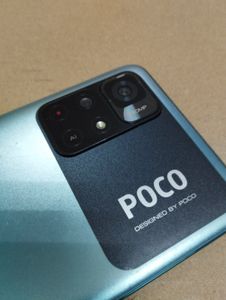 Б/в Мобільний телефон Poco m4 pro 5g 4/64gb 01-200900122