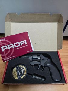 Б/в Пістолет пневматичний Zbroia profi 2.5 01-200901567