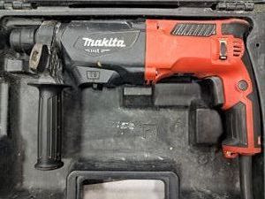 Б/в Перфоратор Makita m8701 01-200873489