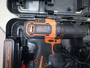 Б/в Шурупокрут Black&Decker bdchd18 1акб зп 01-200924771