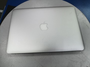 Б/в Ноутбук Apple macbook air 2015 a1466 13,3" core i5 1.6ghz/ram 8gb/ssd 512gb/intel hd graphics 6000 01-200935753