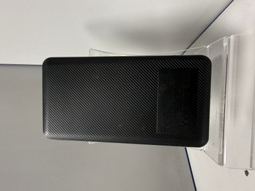 Б/в Повербанк Trust item 21149-02 10000mah 01-200940895