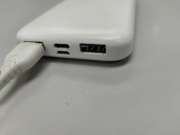 Б/в Повербанк S-Link ip-g10n 10000mah 2.1a 2usb 01-200981978