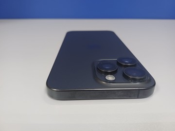 Б/в Мобільний телефон Apple iphone 15 pro max 256gb 01-200983728