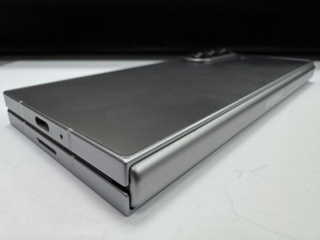 Б/в Мобільний телефон Samsung galaxy fold6 12/512gb 01-200989086