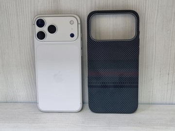 Б/в Мобільний телефон Apple iphone 17 pro max 256gb 01-200956573