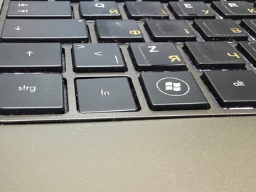 Б/в Ноутбук Hp 17" core i7 q 720 1.6ghz/ ram 8gb/ hdd 500gb/ hd 01-201003084