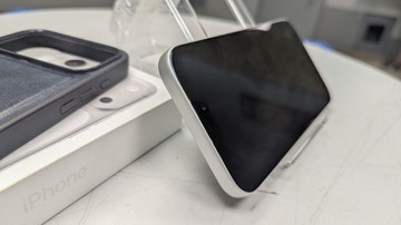 Б/в Мобільний телефон Apple iphone 17 pro max 256gb 01-201003898