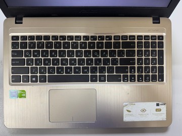 Б/в Ноутбук Asus 15/pentium n4200 ddr3/4gb ddr3/hdd 500 gb/ssd *відсутній/geforce 920mx 2gb 01-201031245