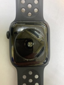 Б/в Смарт-годинник Apple watch se gps 44mm aluminum case 01-201037578