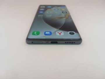 Б/в Мобільний телефон Tecno camon 30s 6/128gb 01-201043498