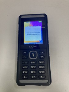 Б/в Мобільний телефон Nomi i2420 01-201052890