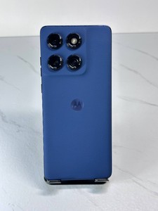 Б/в Мобільний телефон Motorola moto edge 60 12/256gb 01-201053910