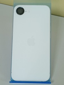 Б/в Мобільний телефон Apple iphone 16e 256gb esim 01-201052555