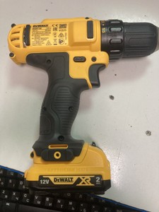 Б/в Шурупокрут Dewalt dcd710 2акб 2ah зп 01-201086401