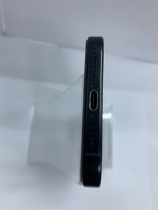 Б/в Мобільний телефон Apple iphone 16 pro max 512gb 01-200989702