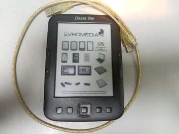 Б/у Електронна книга Evromedia classic one 01-201103841