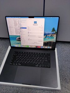 Б/в Ноутбук Apple macbook pro 16 a3429 / apple m5 max / ram 48gb / ssd 2tb / 40 core gpu 01-201103840