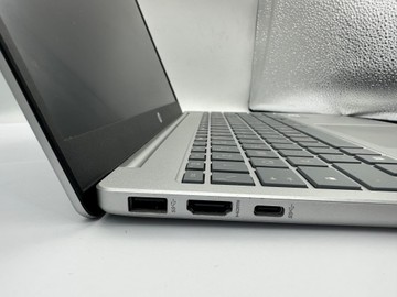 Б/в Ноутбук Hp 15/core i7-1255u ddr5/16gb ddr5/hdd *відсутній/ssd 512 gb/*інтегрована 01-201106479